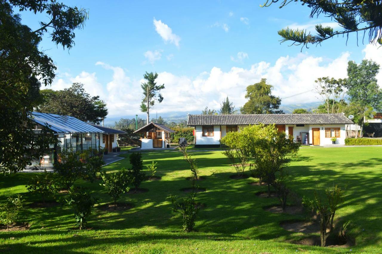 Hotel Quinta La Constanza Tababela Exteriér fotografie
